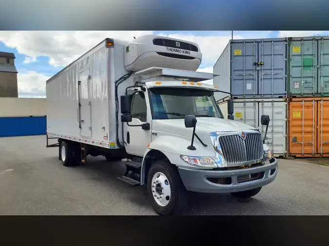 2020 NAVISTAR INTERNATIONAL MV607 (4X2)