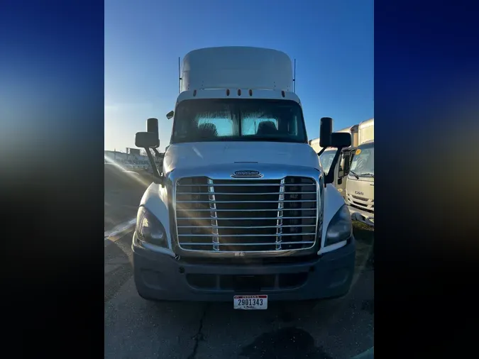 2020 FREIGHTLINER/MERCEDES CASCADIA 125