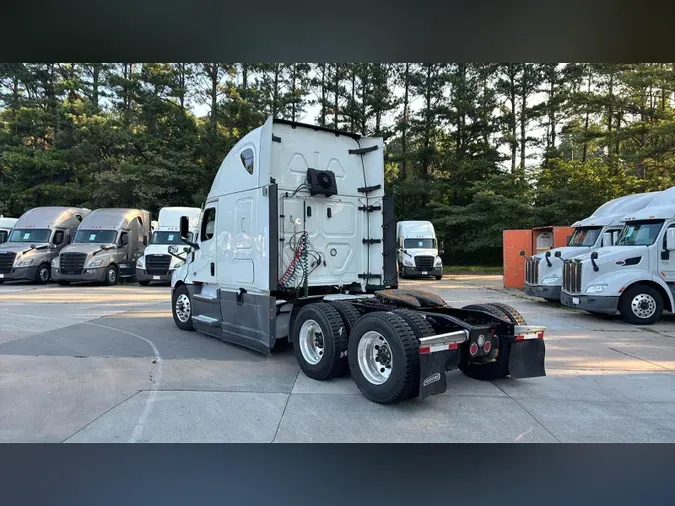 2023 Freightliner Cascadia 126f9bd89c0bb0cf5c36a17c4ed31d75735