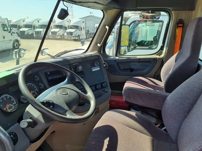 2018 FREIGHTLINER/MERCEDES CASCADIA 125