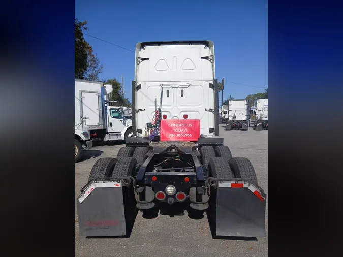 2020 FREIGHTLINER/MERCEDES CASCADIA 125f9c298ce4fcf454a6797d4cf142051b8