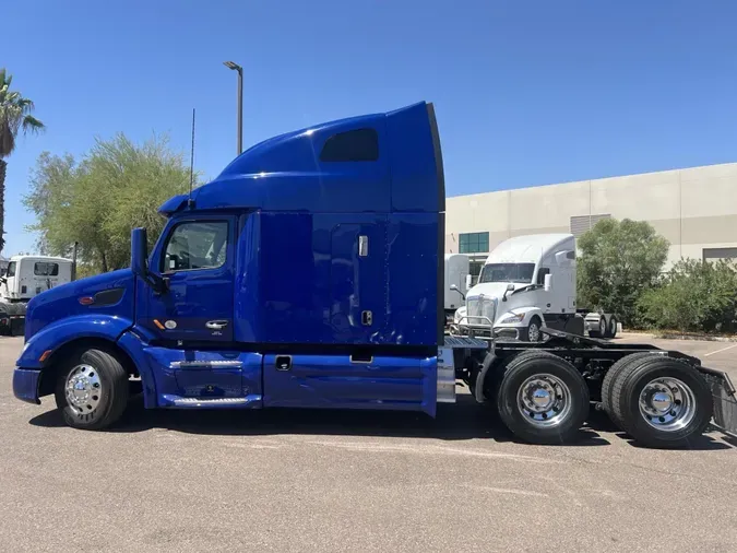 2022 Peterbilt 579