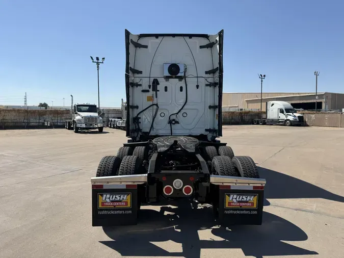 2021 Freightliner Cascadia