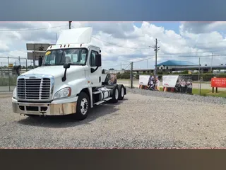 2020 FREIGHTLINER/MERCEDES CASCADIA 125