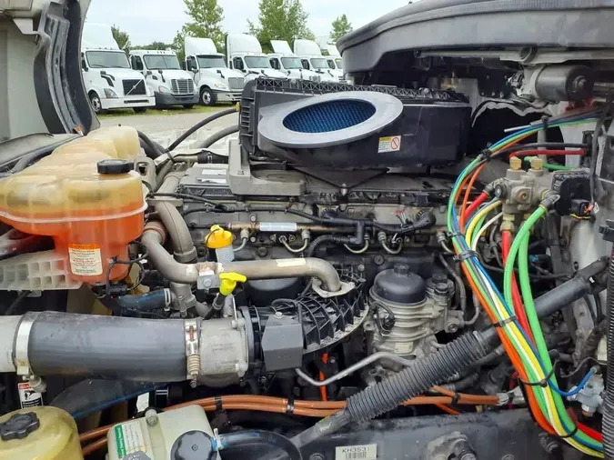 2019 FREIGHTLINER NEW CASCADIA PX12664