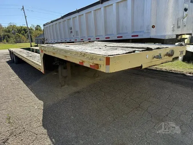 1977 FRUEHAUF f9caaf11ff702577ab466bc5cde4a551