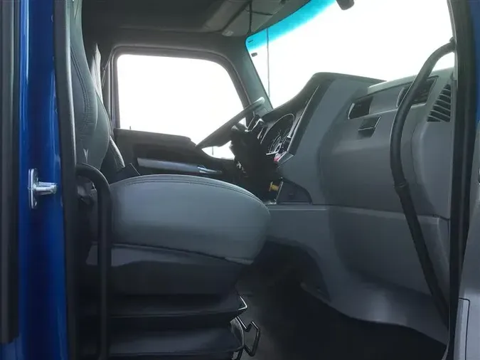 2021 KENWORTH T680