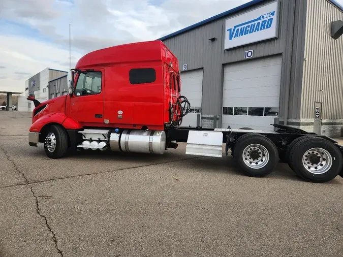 2019 VOLVO VNL64T740f9d084c62b6e466db6084f494ae50adb