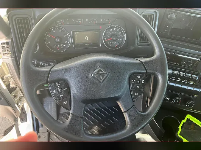 2019 INT LT625 6x4
