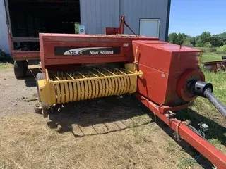 2008 New Holland 570