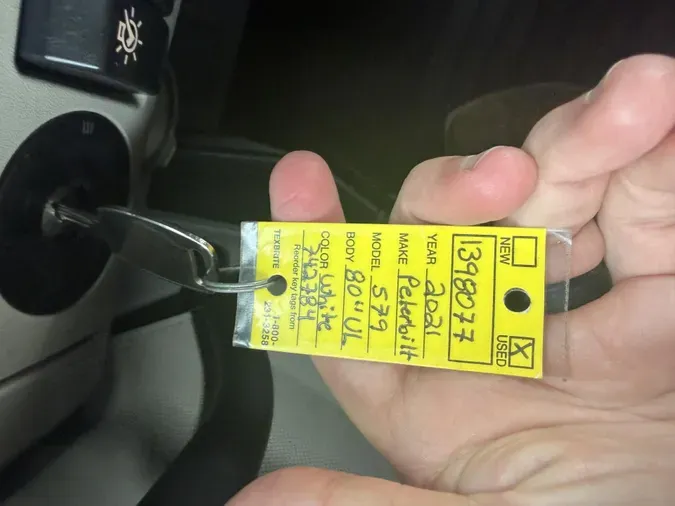 2021 Peterbilt 579f9d4cad5482466cdd3d400b9c2549fa2