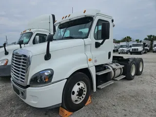 2016 FREIGHTLINER/MERCEDES CASCADIA 125