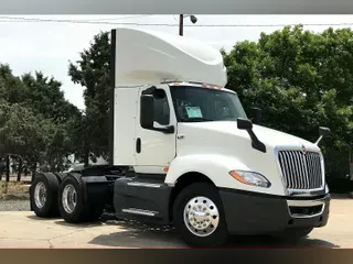 2021 INT LT625 6x4