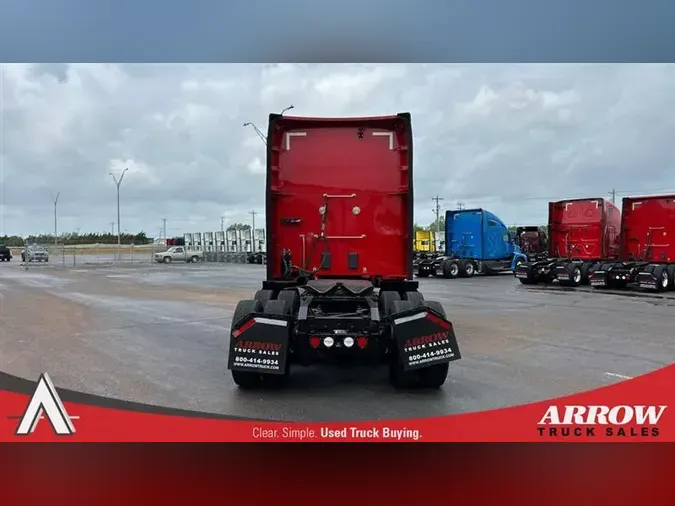 2022 KENWORTH T680