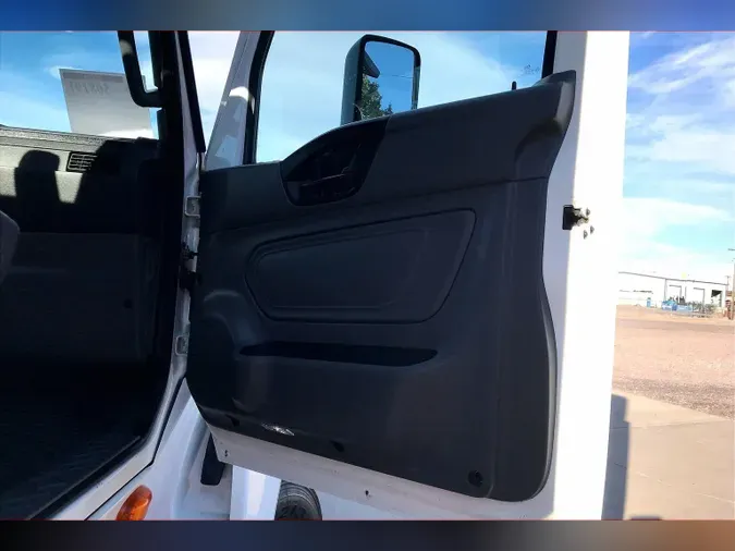 2021 INT LT625 6x4
