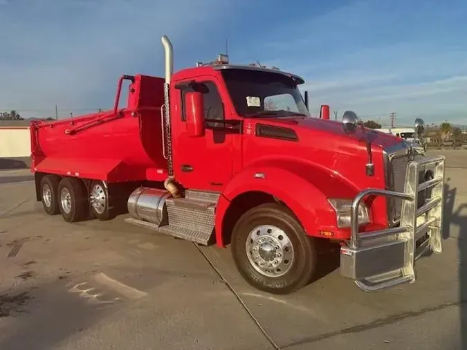 2019 Kenworth T880