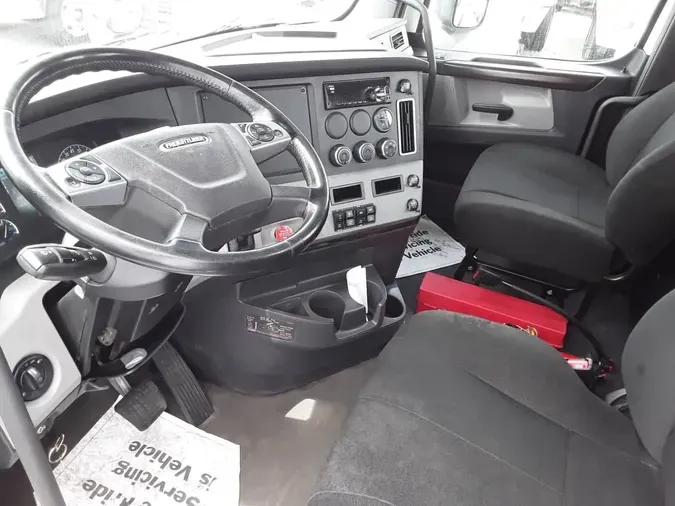 2019 FREIGHTLINER NEW CASCADIA 126