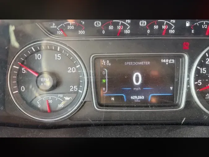 2021 NAVISTAR INTERNATIONAL LT625 SLPR CAB