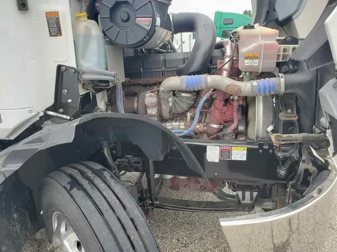 2019 MACK AN64T