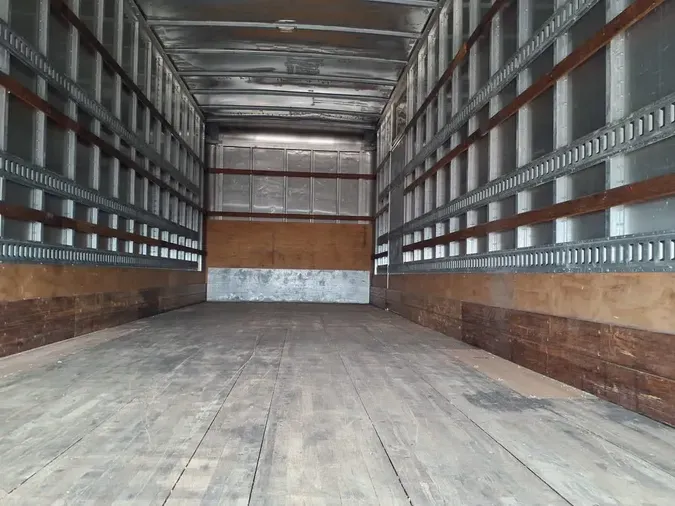 2019 FREIGHTLINER/MERCEDES M2 106