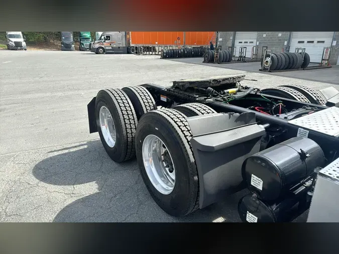 2020 Freightliner Cascadia 126f9e7ddbdd9433db8100e5de0eced37f0