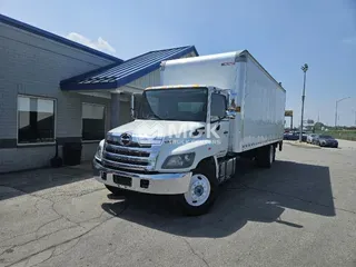 2016 HINO 268