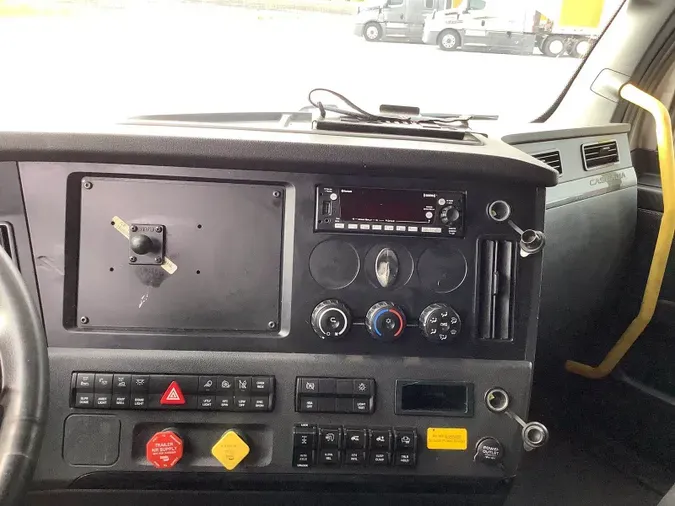 2023 Freightliner Cascadia 126