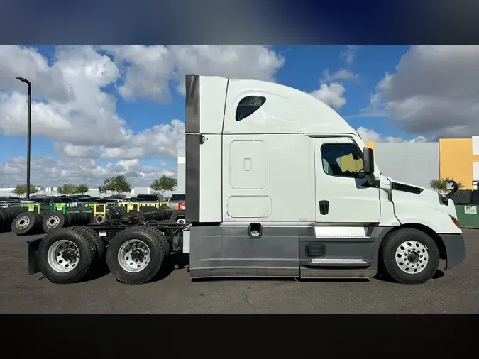 2022 Freightliner Cascadia 126f9ef00ce9d8cd88fa7ea4fc1602c27a5