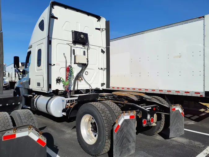 2020 FREIGHTLINER/MERCEDES CASCADIA 125