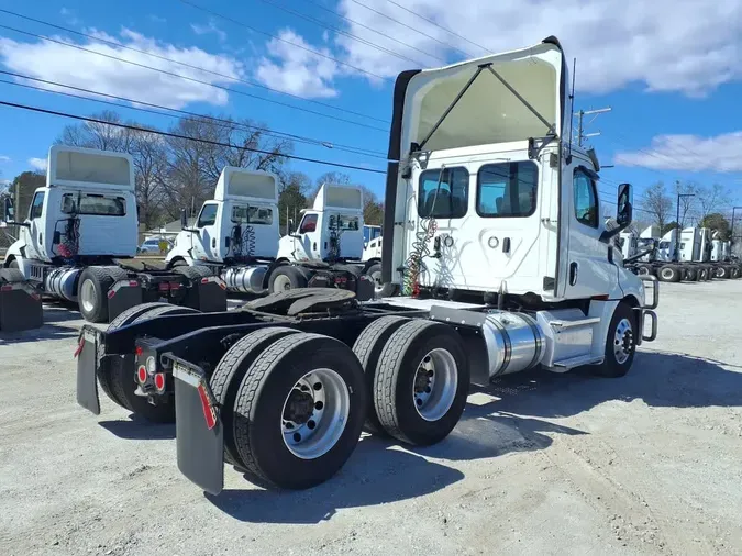 2020 FREIGHTLINER/MERCEDES NEW CASCADIA PX12664