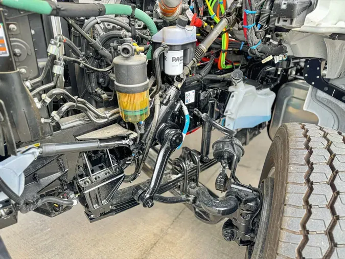 2025 KENWORTH T480V