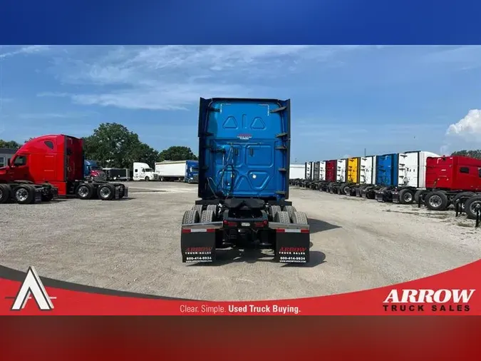 2019 FREIGHTLINER CA126
