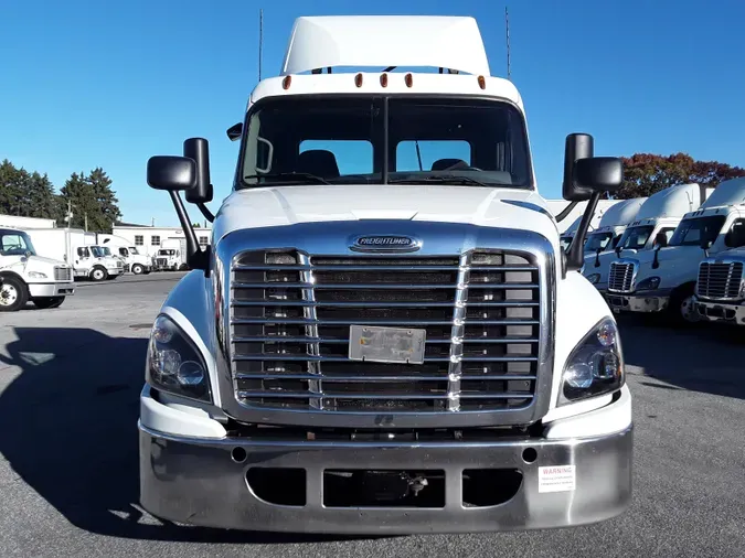 2018 FREIGHTLINER/MERCEDES CASCADIA 125