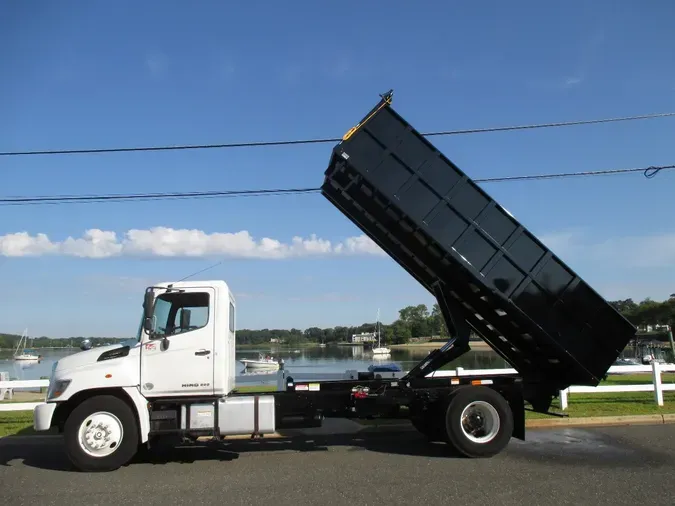 2018 HINO 338