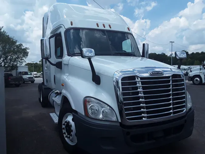 2019 FREIGHTLINER/MERCEDES CASCADIA 125