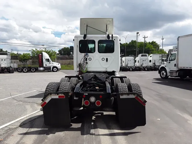 2019 FREIGHTLINER/MERCEDES NEW CASCADIA PX12664