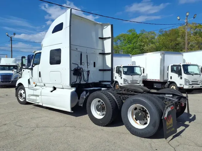 2019 NAVISTAR INTERNATIONAL LT625 SLPR CAB
