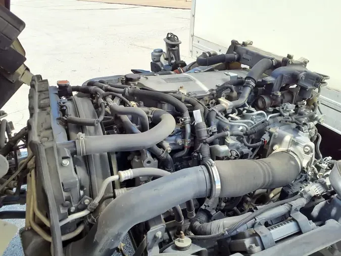 2019 ISUZU NPR HD