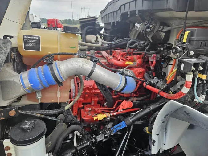 2021 International MV607