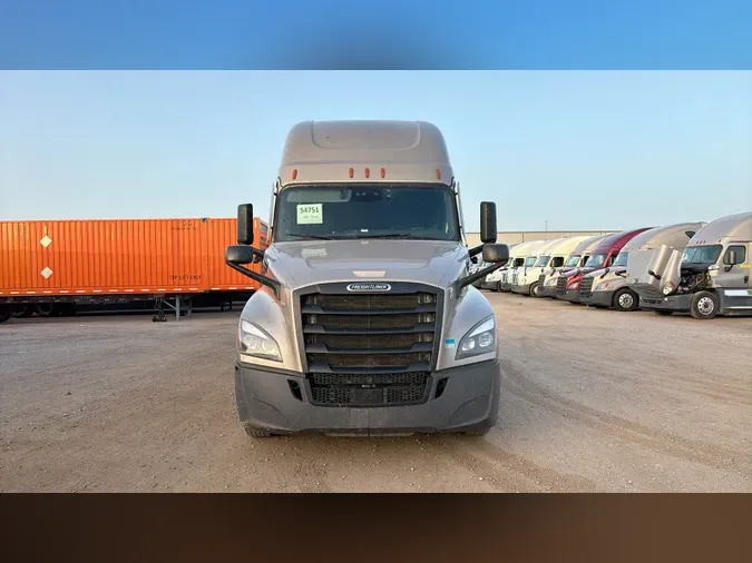 2023 Freightliner Cascadia