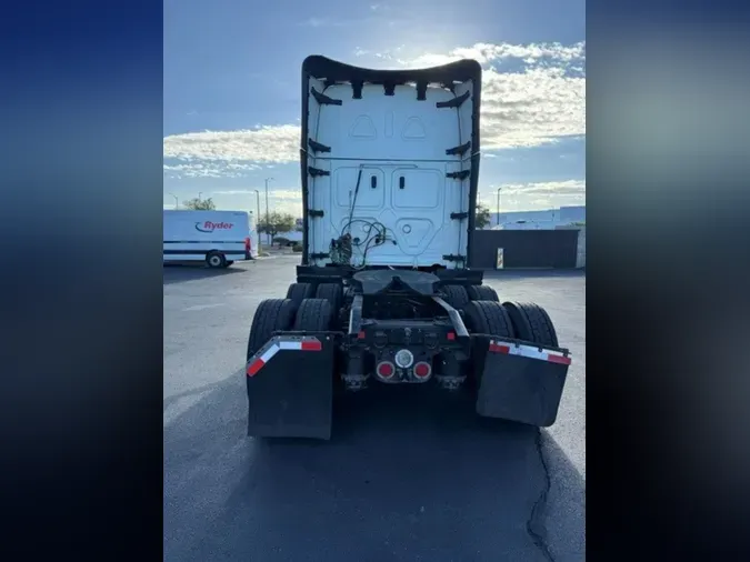 2024 FREIGHTLINER/MERCEDES NEW CASCADIA PX12664