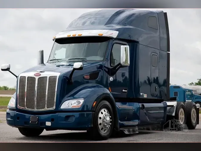 2020 PETERBILT 579