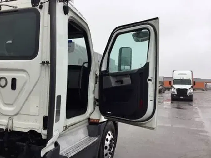 2019 Freightliner Cascadia