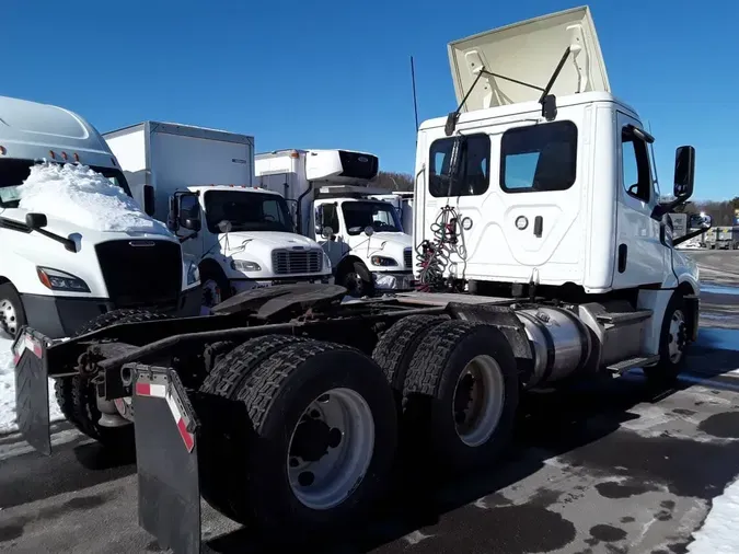 2020 FREIGHTLINER/MERCEDES NEW CASCADIA PX12664