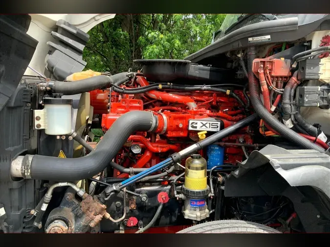 2019 INT LT625 6x4