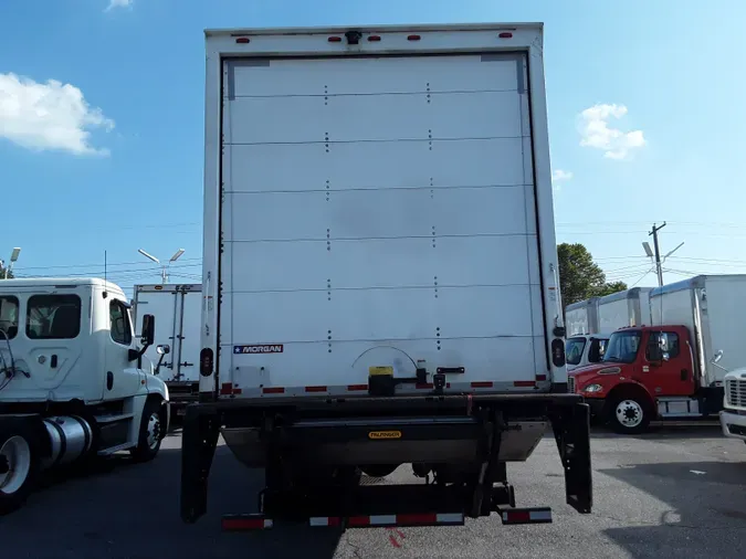 2018 FREIGHTLINER/MERCEDES M2 106