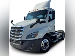 2020 Freightliner Cascadia