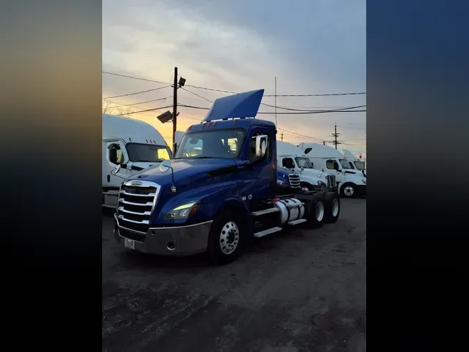 2019 FREIGHTLINER/MERCEDES NEW CASCADIA PX12664fa1e615d6dab62ff0feee442d38559af