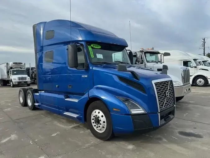 2021 Volvo VNL780