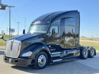 2022 KENWORTH T680